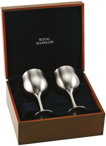 ROYAL SELANGOR Pewter Water Goblet Pair in Gift Box